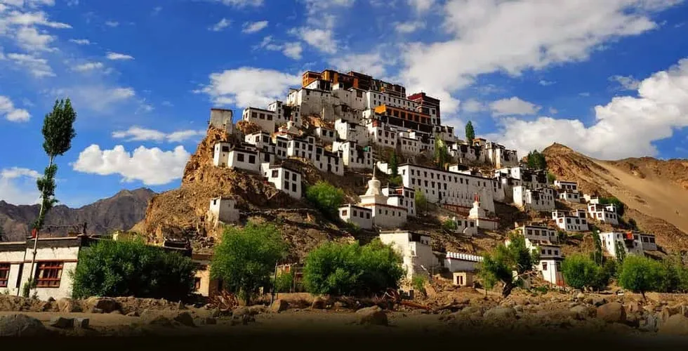 Kashmir + Leh Tour Package.